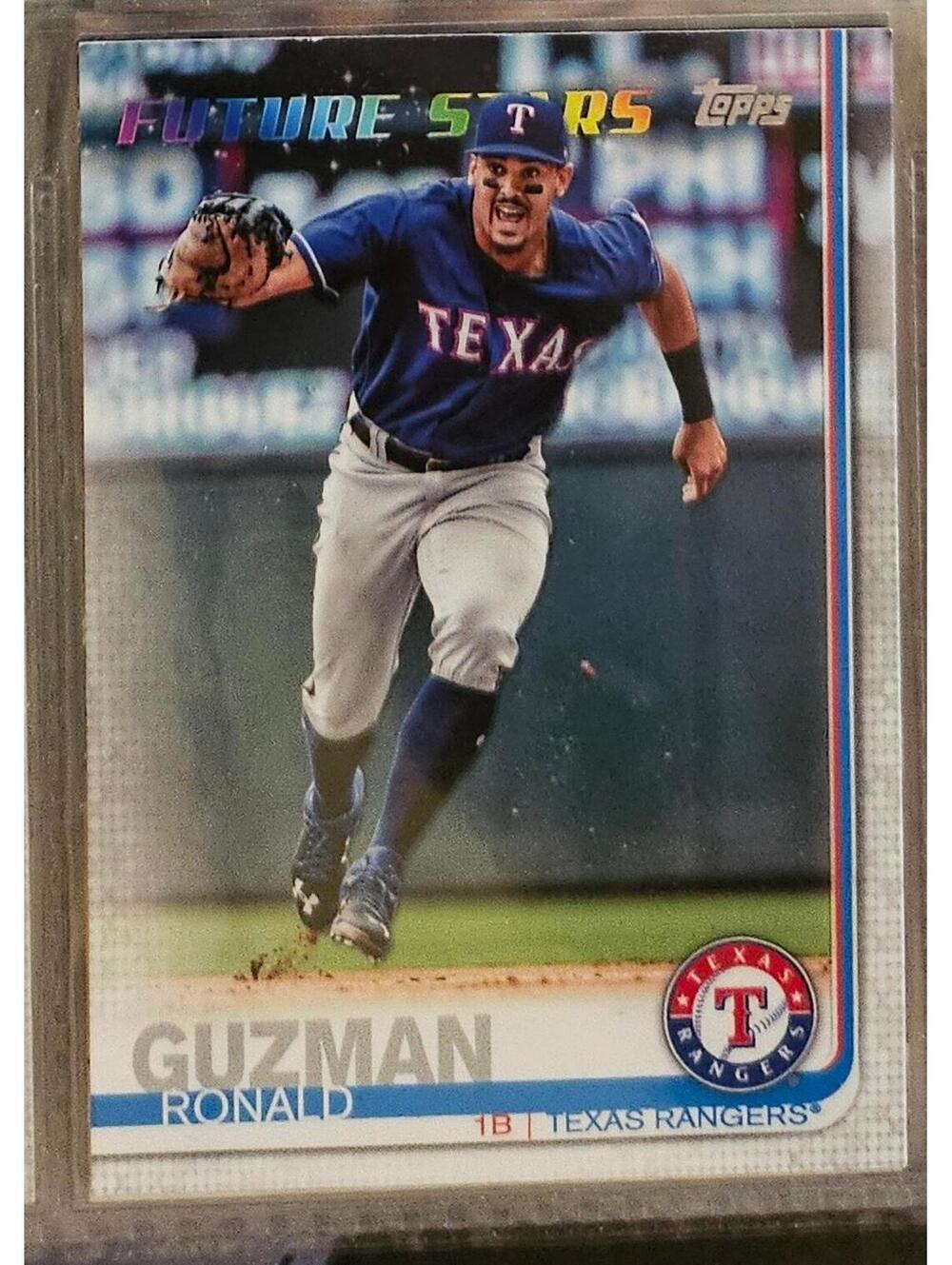 2019 Topps Baseball #320 Ronald Guzman - future stars